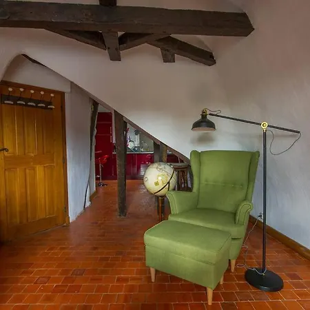 De Caractere Au Coeur Du Vieux