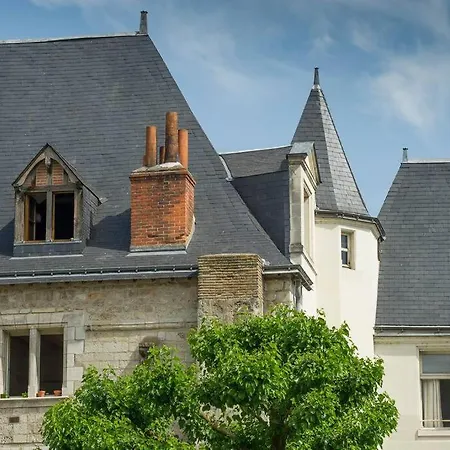 De Caractere Au Coeur Du Vieux *