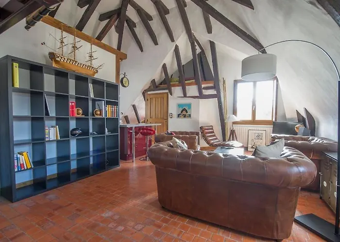 De Caractere Au Coeur Du Vieux