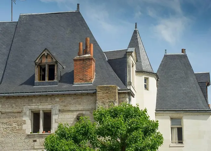 De Caractere Au Coeur Du Vieux *